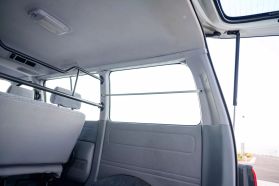 1998 TOYOTA HIACE REGIUS VAN 5L  
