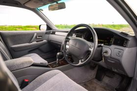 1995 TOYOTA CROWN MAJESTA SEDAN 2JZ-GE A TYPE