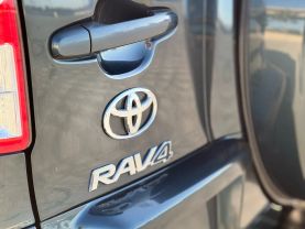 2011 TOYOTA RAV4 SUV 4-CYL, 2.5 LITER SPORT UTILITY 4D