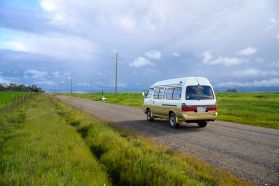 1996 TOYOTA HIACE VAN 1KZ-TE CAMPER