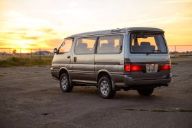 1996 TOYOTA HIACE VAN 1KZ-TE SUPER CUSTOM LIMITED