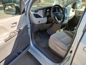 2015 TOYOTA SIENNA