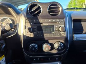 2015 JEEP COMPASS SUV 4-CYL, 2.4 LITER LATITUDE SPORT UTILITY 4D