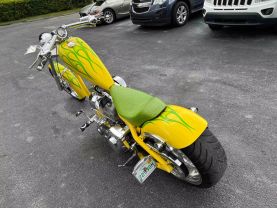 2004 BIG DOG RIDGEBACK CRUISER - -