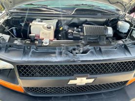 2005 Chevrolet Express 1500 Passenger - Image 28