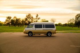 1996 TOYOTA HIACE VAN 1KZ-TE CAMPER