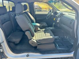 2009 NISSAN FRONTIER KING CAB PICKUP V6, 4.0 LITER LE PICKUP 2D 6 FT