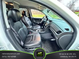 2015 Chevrolet Traverse - Image 12