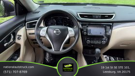 2016 Nissan Rogue - Image 10