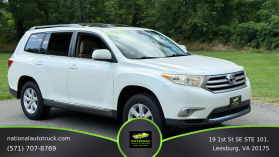 2013 Toyota Highlander - Image 2