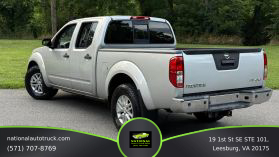 2015 Nissan Frontier Crew Cab - Image 5