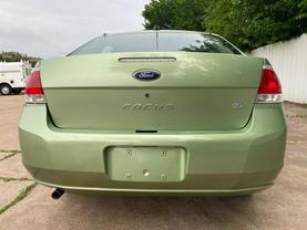 2008 FORD FOCUS SEDAN 4-CYL, 2.0 LITER SE SEDAN 4D