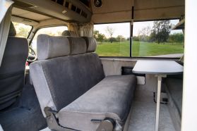 1996 TOYOTA HIACE VAN 1KZ-TE CAMPER