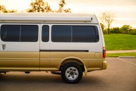 1996 TOYOTA HIACE VAN 1KZ-TE CAMPER