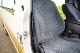1996 TOYOTA HIACE VAN 1KZ-TE CAMPER