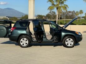 2011 TOYOTA RAV4 SUV 4-CYL, 2.5 LITER SPORT UTILITY 4D