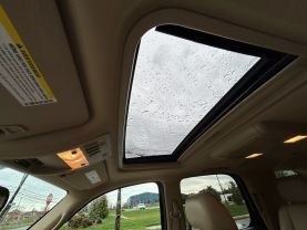 2012 GMC YUKON SUV V8, FLEX FUEL, 5.3 LITER SLT SPORT UTILITY 4D