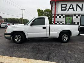 2004 CHEVROLET SILVERADO 1500 REGULAR CAB PICKUP V6, 4.3 LITER PICKUP 2D 8 FT