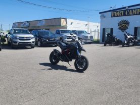 2014 DUCATI HYPERMOTARD SPORTBIKES - -