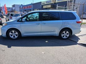 2015 TOYOTA SIENNA