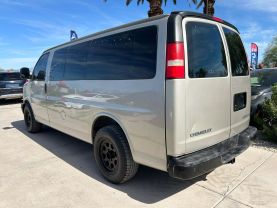 2005 Chevrolet Express 1500 Passenger - Image 3