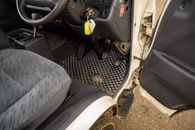 1996 TOYOTA HIACE VAN 1KZ-TE CAMPER