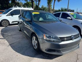 2013 VOLKSWAGEN JETTA SEDAN 4-CYL, TURBO DIESEL, 2.0 LITER 2.0L TDI SEDAN 4D
