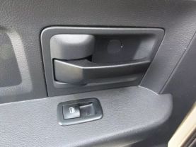 2011 DOGE RAM 1500 CREW CAB PICKUP V8, HEMI, 5.7 LITER ST PICKUP 4D 5 1/2 FT