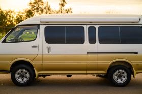 1996 TOYOTA HIACE VAN 1KZ-TE CAMPER
