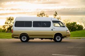 1996 TOYOTA HIACE VAN 1KZ-TE CAMPER