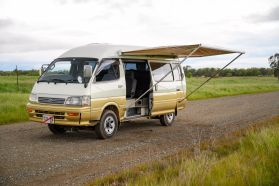 1996 TOYOTA HIACE VAN 1KZ-TE CAMPER