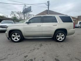 2015 CHEVROLET TAHOE SUV GOLD AUTOMATIC - Auto Spot