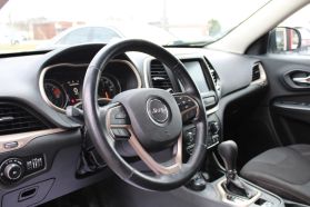 2016 JEEP CHEROKEE SUV 4-CYL, PZEV, 2.4 LITER LATITUDE SPORT UTILITY 4D