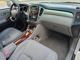 2007 TOYOTA HIGHLANDER SUV V6, 3.3 LITER SPORT UTILITY 4D
