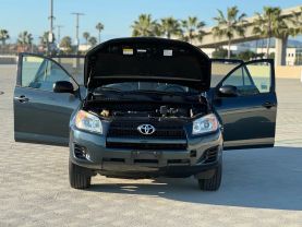 2011 TOYOTA RAV4 SUV 4-CYL, 2.5 LITER SPORT UTILITY 4D