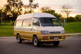 1996 TOYOTA HIACE VAN 1KZ-TE CAMPER