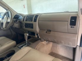 2006 NISSAN FRONTIER CREW CAB PICKUP V6, 4.0 LITER LE PICKUP 4D 5 FT