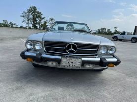 1987 MERCEDES-BENZ 560 SERIES CONVERTIBLE - SL 2D COUPE ROADSTER
