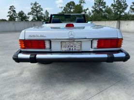 1987 MERCEDES-BENZ 560 SERIES CONVERTIBLE - SL 2D COUPE ROADSTER