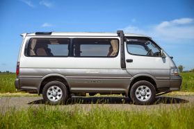 1996 TOYOTA HIACE VAN 1KZ-TE SUPER CUSTOM LIMITED