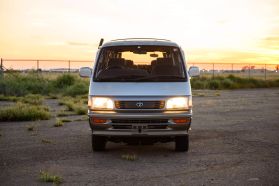 1996 TOYOTA HIACE VAN 1KZ-TE SUPER CUSTOM LIMITED