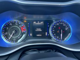 2015 Chrysler 200 - Image 27