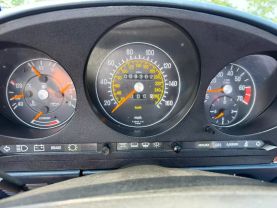 1987 MERCEDES-BENZ 560 SERIES CONVERTIBLE - SL 2D COUPE ROADSTER