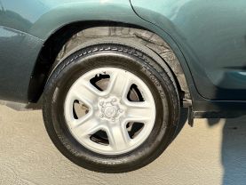 2011 TOYOTA RAV4 SUV 4-CYL, 2.5 LITER SPORT UTILITY 4D