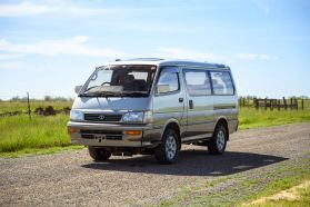 1996 TOYOTA HIACE VAN 1KZ-TE SUPER CUSTOM LIMITED