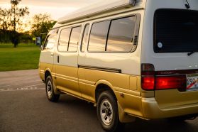 1996 TOYOTA HIACE VAN 1KZ-TE CAMPER