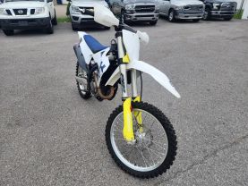 2019 HUSQVARNA FC 250 MOTO CROSS - -