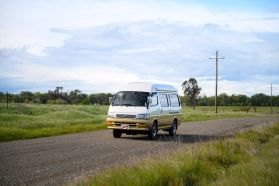 1996 TOYOTA HIACE VAN 1KZ-TE CAMPER