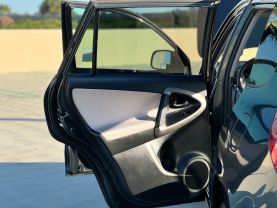 2011 TOYOTA RAV4 SUV 4-CYL, 2.5 LITER SPORT UTILITY 4D