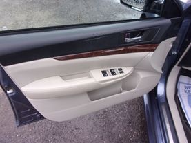 2013 SUBARU LEGACY SEDAN 4-CYL, PZEV, 2.5 LITER 2.5I LIMITED SEDAN 4D